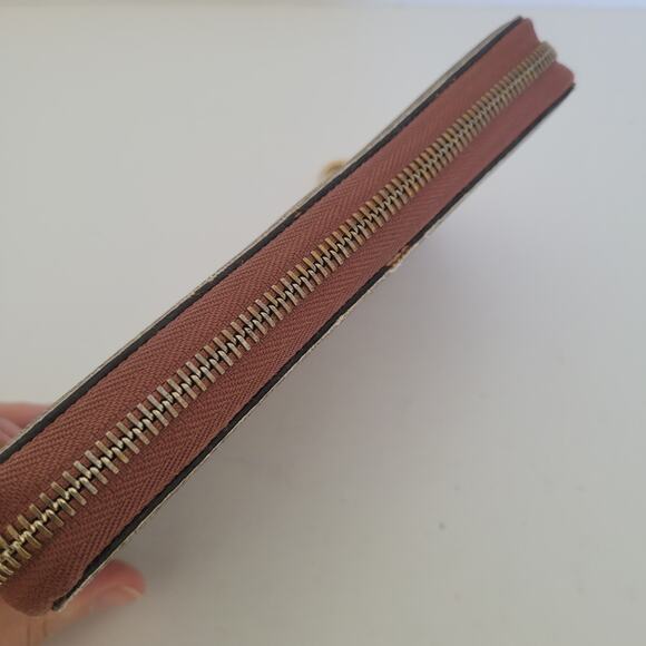 Gucci Micro GG Supreme Star Zippy Wallet Large Interlocking Charm Gray Pink Logo - Picture 8 of 12